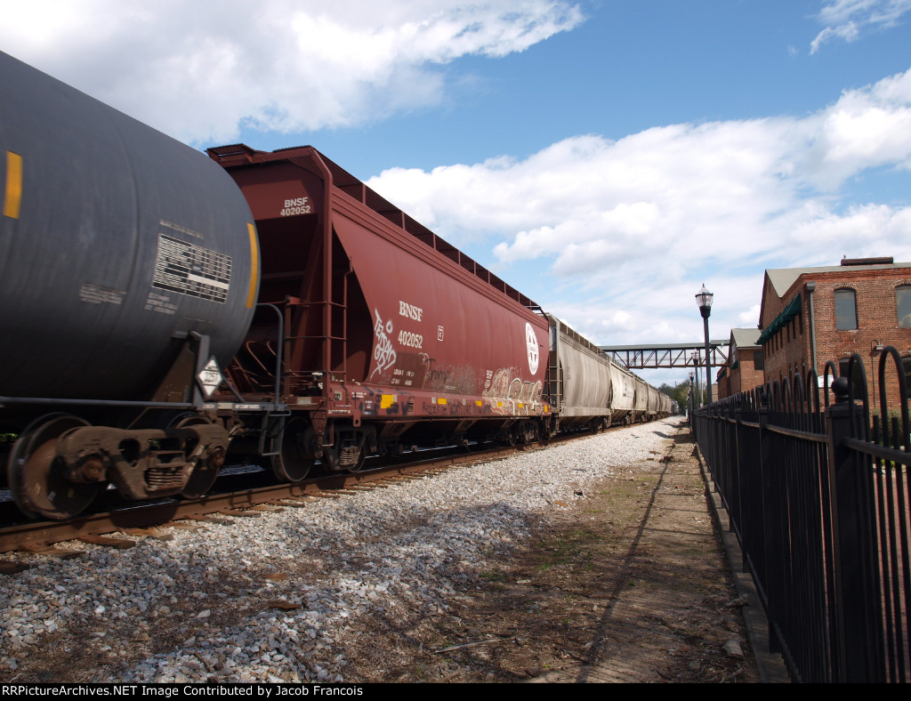 BNSF 402052